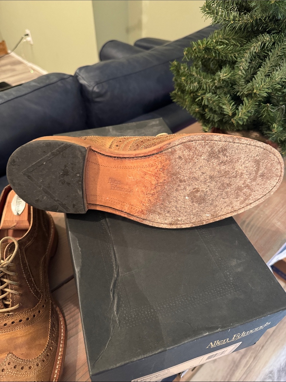 Allen Edmonds Mctavish size 9.5 brown leather - Picture 5 of 8